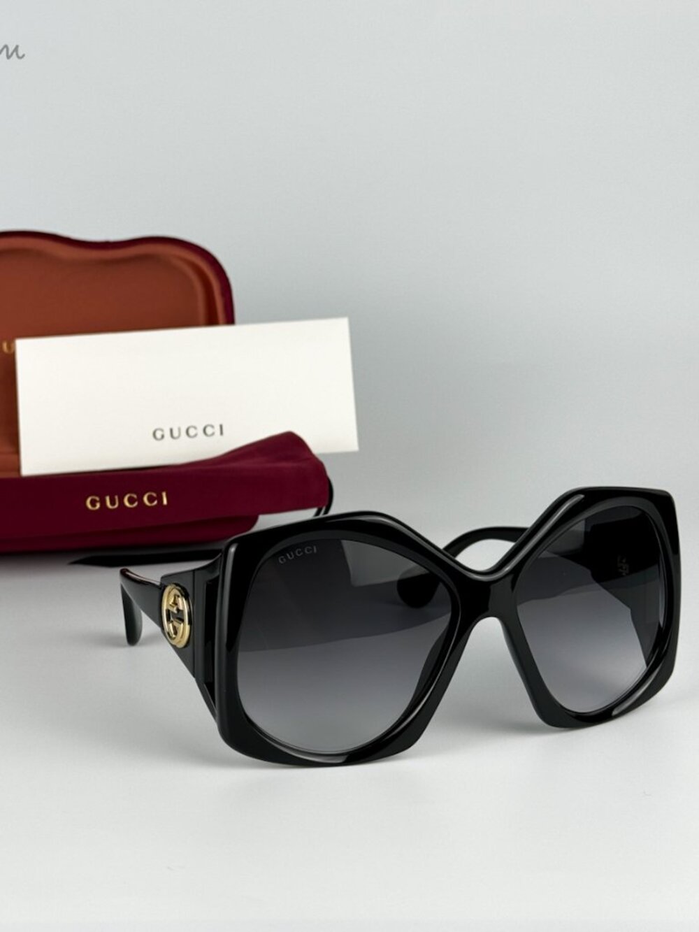 Gucci Women Sunglasses Black Grey Gradient Rectangle GG0875S 001 NEW AUTHENTIC